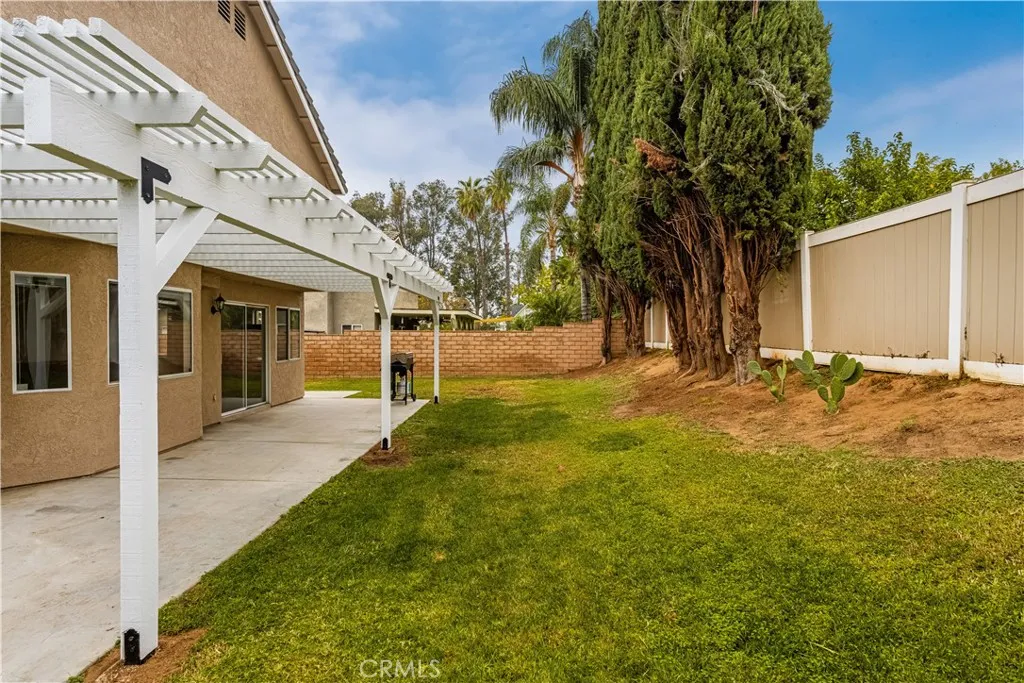 3267 Tyler, Riverside, California 92503 home-pic-30