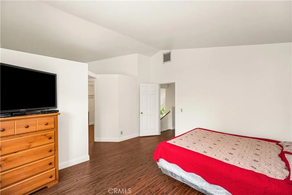 3267 Tyler, Riverside, California 92503 home-pic-19