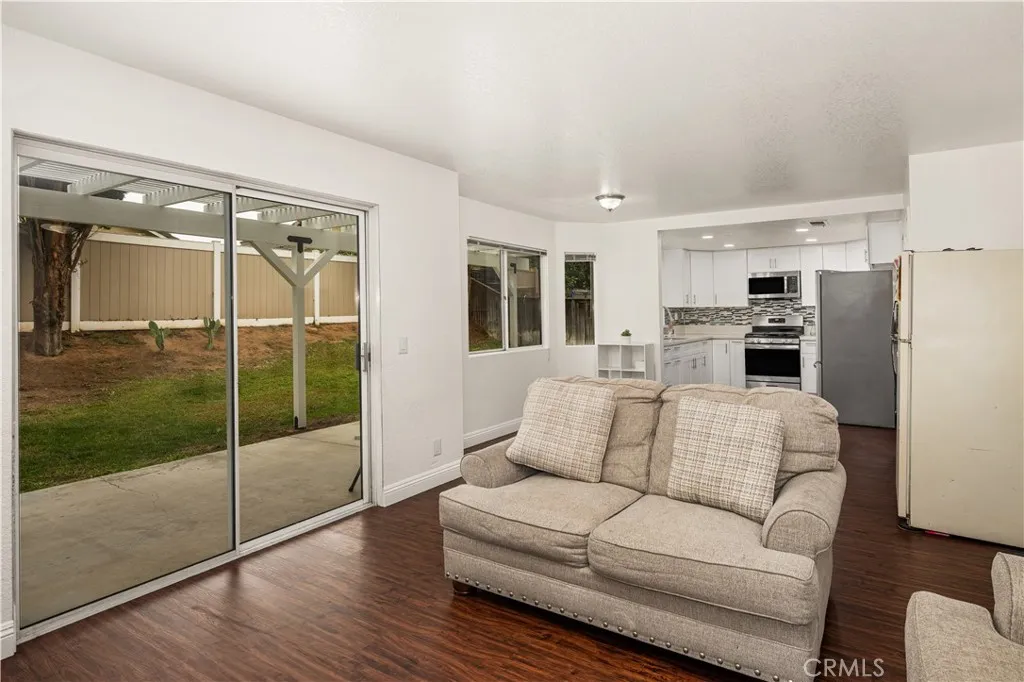 3267 Tyler, Riverside, California 92503 home-pic-15