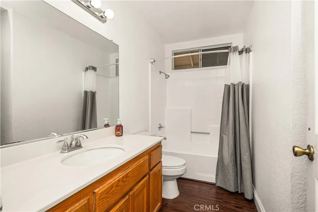 3267 Tyler, Riverside, California 92503 home-pic-24