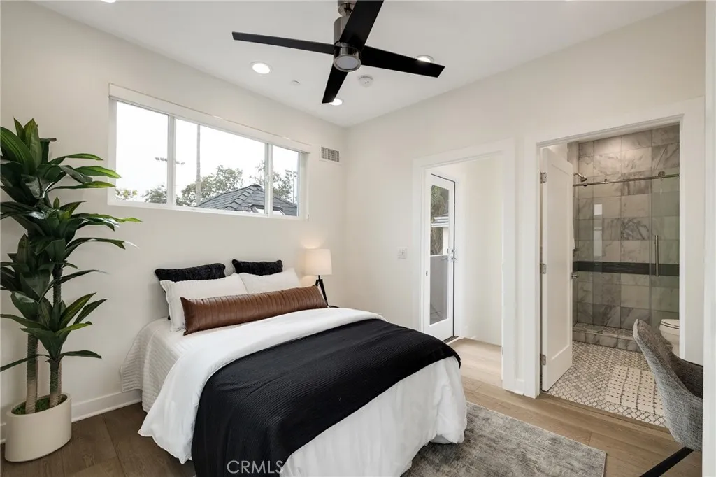 724 San Miguel Avenue, Venice, California 90291 home-pic-43