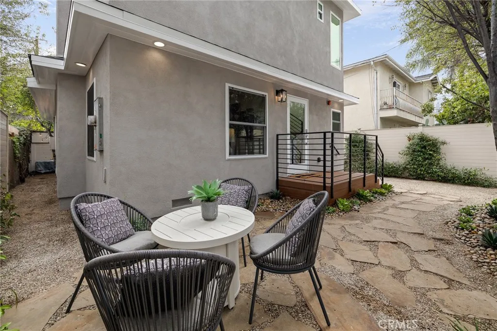724 San Miguel Avenue, Venice, California 90291 home-pic-51
