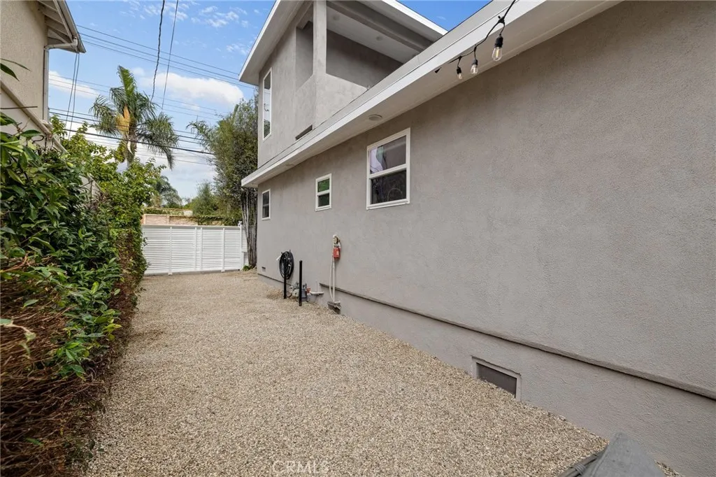 724 San Miguel Avenue, Venice, California 90291 home-pic-55