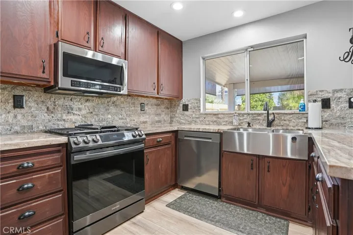 25730 Samar, Menifee, California 92584