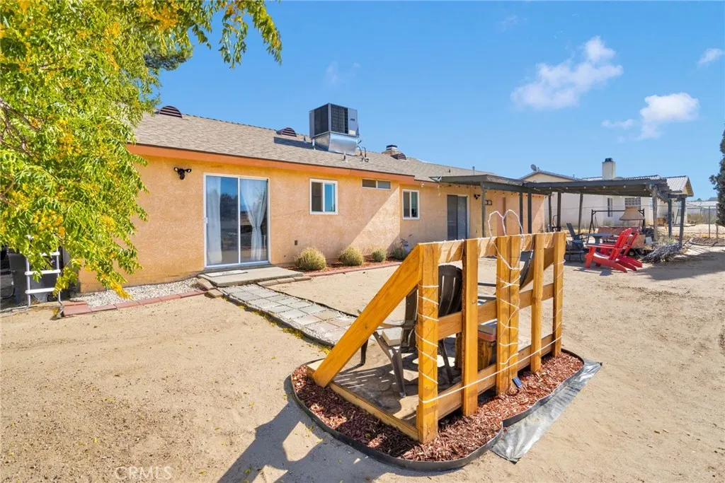 16812 Melba, Victorville, California 92394 home-pic-34
