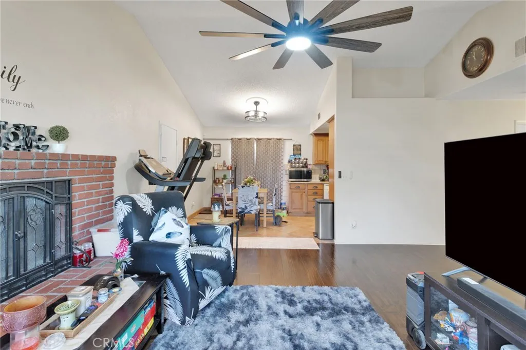 16812 Melba, Victorville, California 92394 home-pic-10