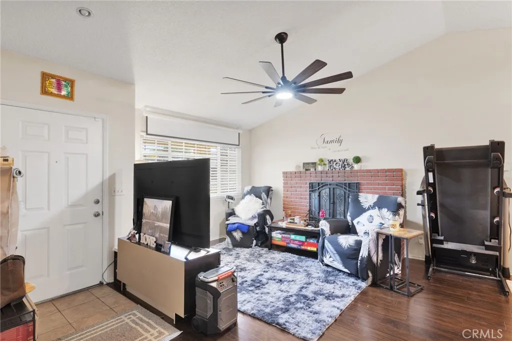 16812 Melba, Victorville, California 92394 home-pic-8