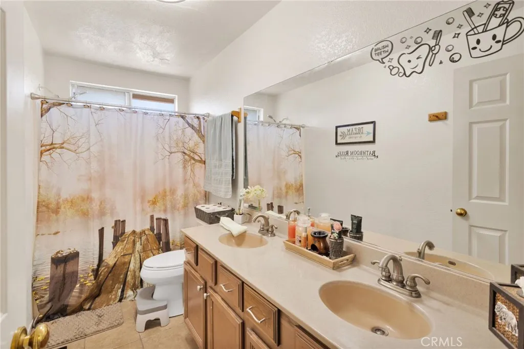 16812 Melba, Victorville, California 92394 home-pic-17
