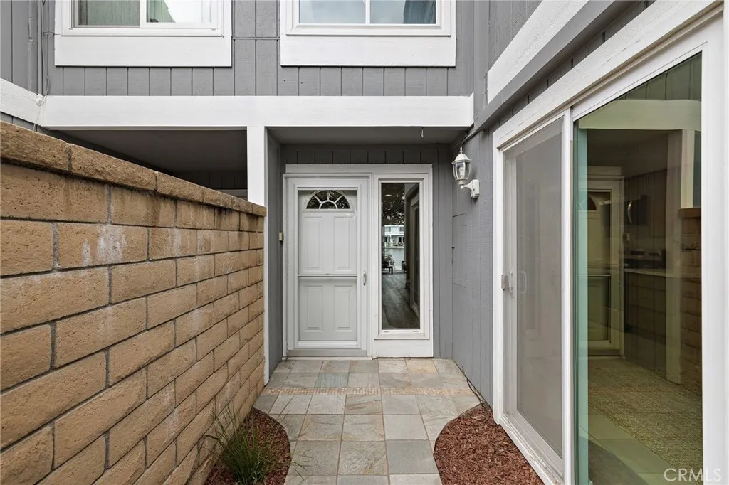 16103 Saint Croix, Huntington Beach, California 92649 home-pic-36