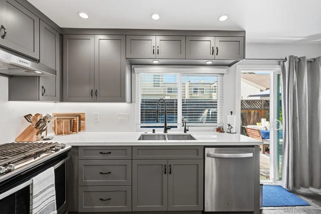 , San Diego, California 92124 home-pic-14