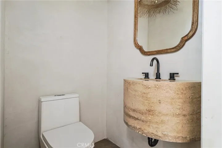 817 N Orange Grove Avenue 1/2, West Hollywood, California 90046