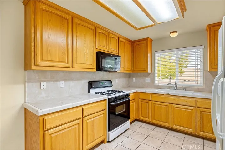 1226 Dog Leg, Chico, California 95928
