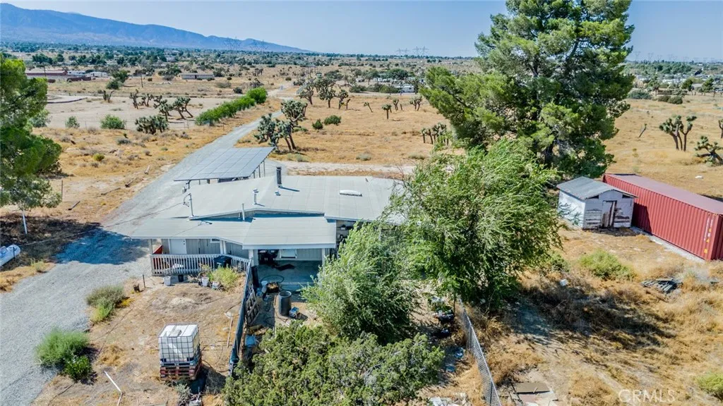10601 Anderson Ranch Rd, Phelan, California 92371 home-pic-2