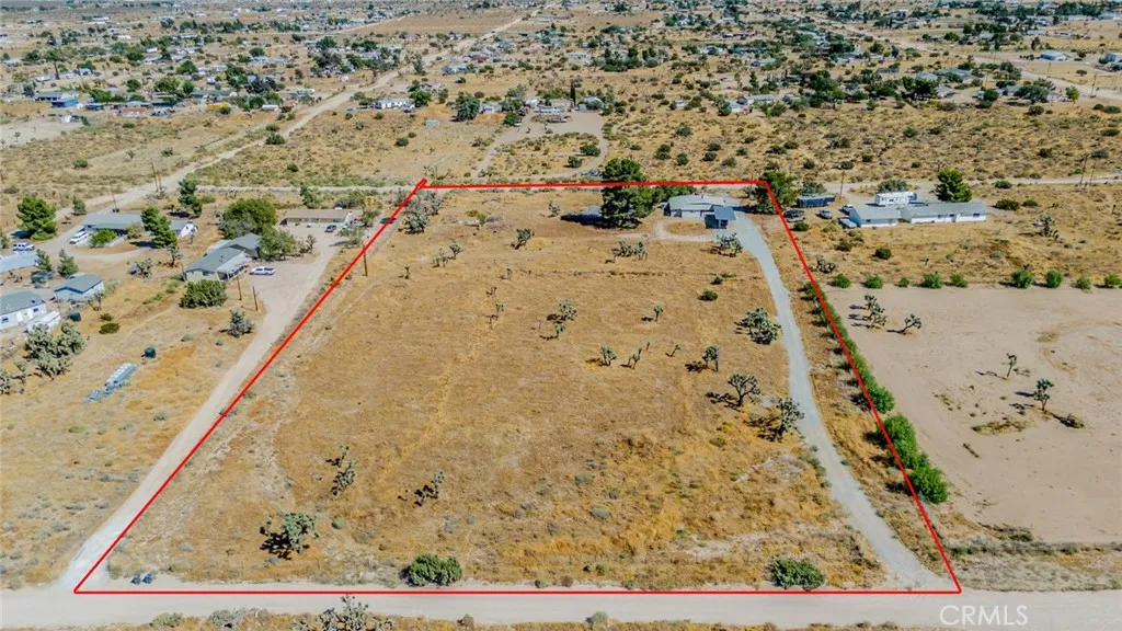 10601 Anderson Ranch Rd, Phelan, California 92371 home-pic-3