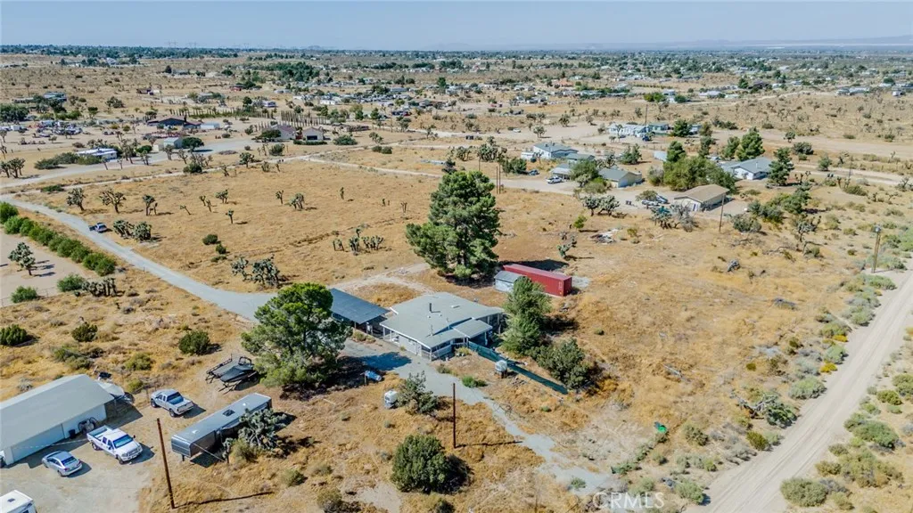 10601 Anderson Ranch Rd, Phelan, California 92371 home-pic-6