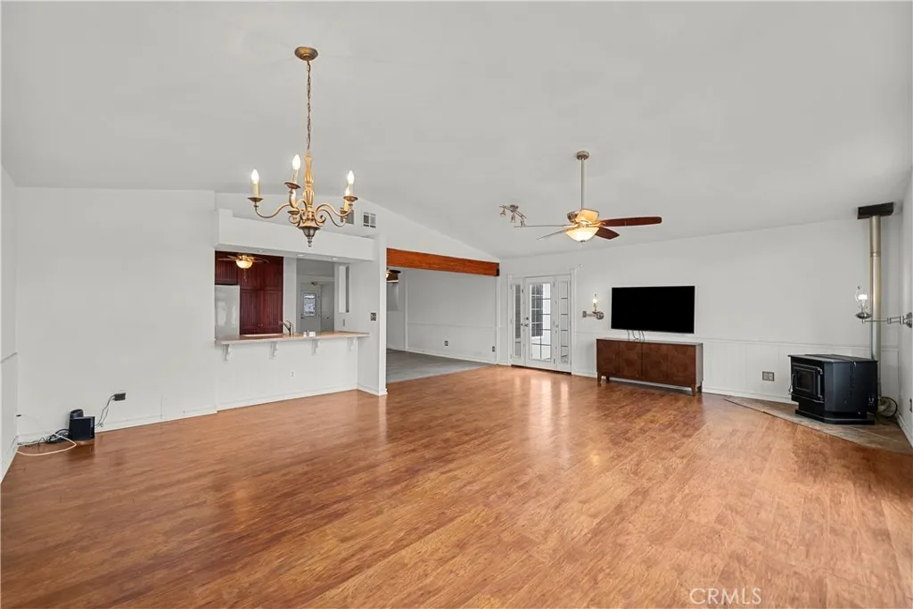 28144 Alaminos Drive, Saugus, California 91350 home-pic-17