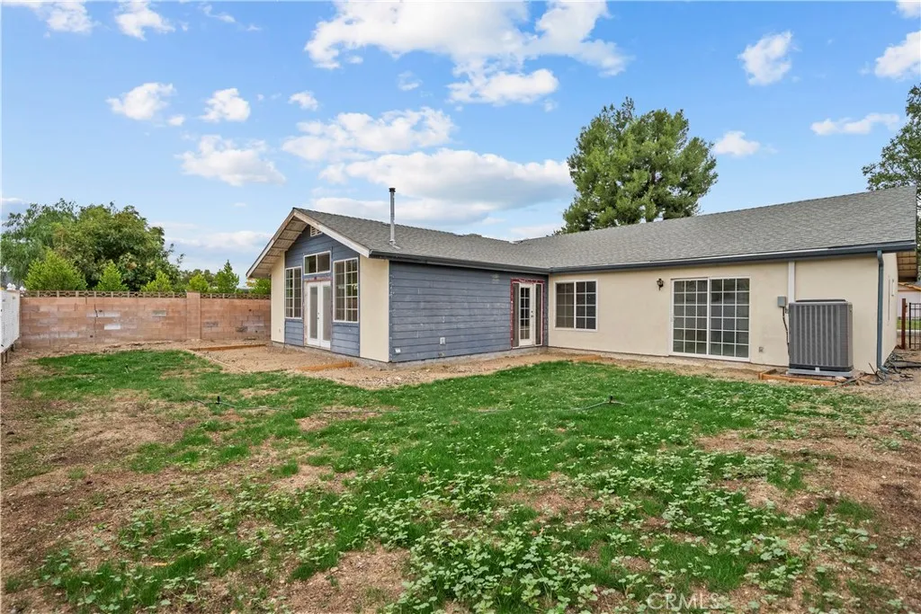 28144 Alaminos Drive, Saugus, California 91350 home-pic-31