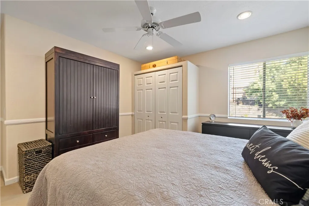 15845 Rosehaven, Canyon Country, California 91387 home-pic-38