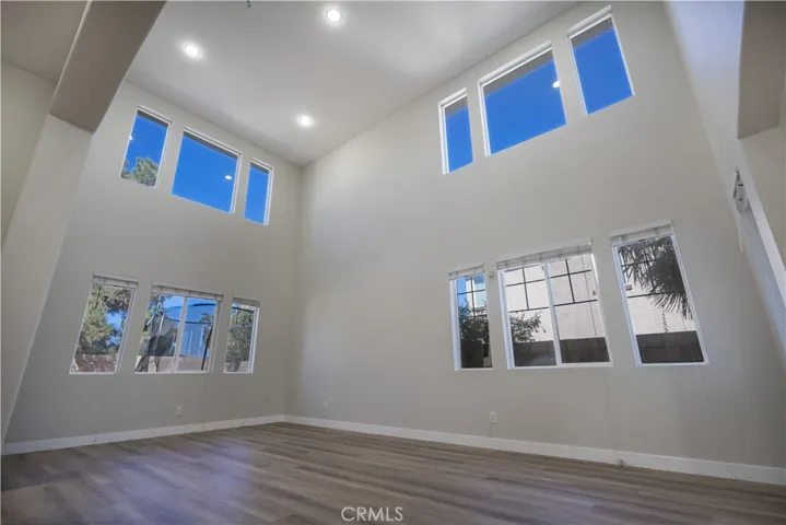 formal livingroom and diningroom