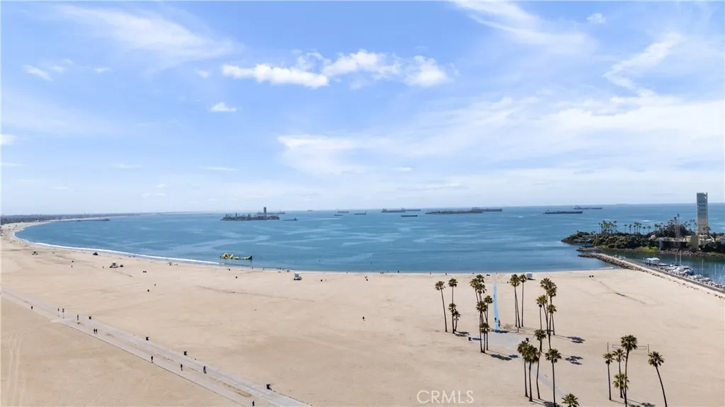 800 E Ocean, Long Beach, California 90802 home-pic-14