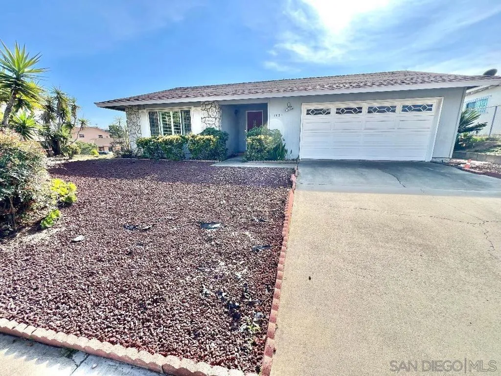7521 Gateshead St, San Diego, California 92111 home-pic-0