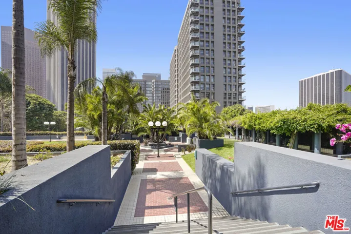 880 W 1st Street 604, Los Angeles, California 90012