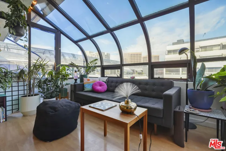 880 W 1st Street 604, Los Angeles, California 90012