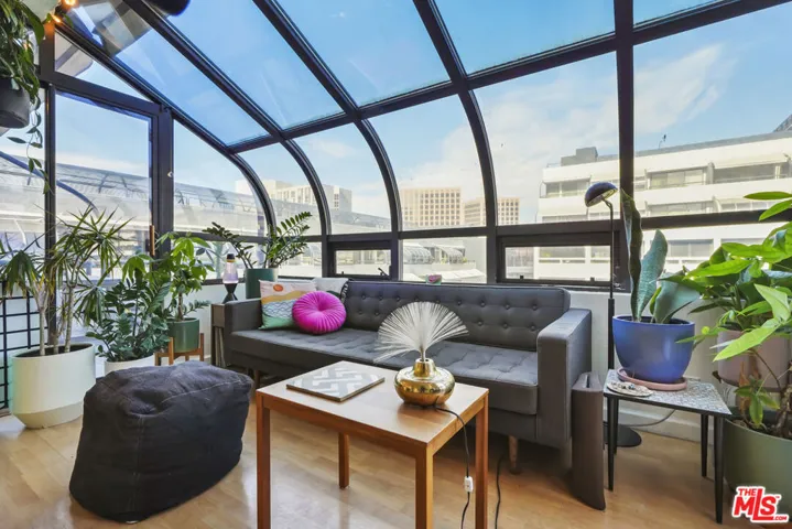 880 W 1st Street 604, Los Angeles, California 90012