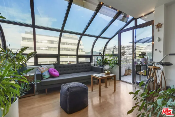 880 W 1st Street 604, Los Angeles, California 90012