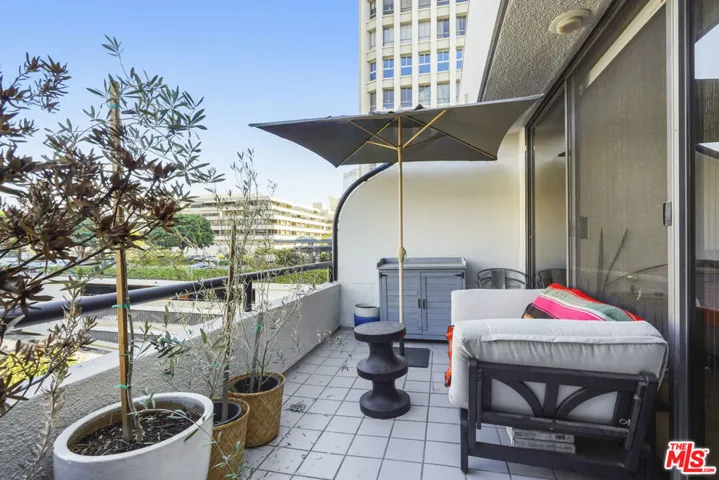 880 W 1st Street 604, Los Angeles, California 90012