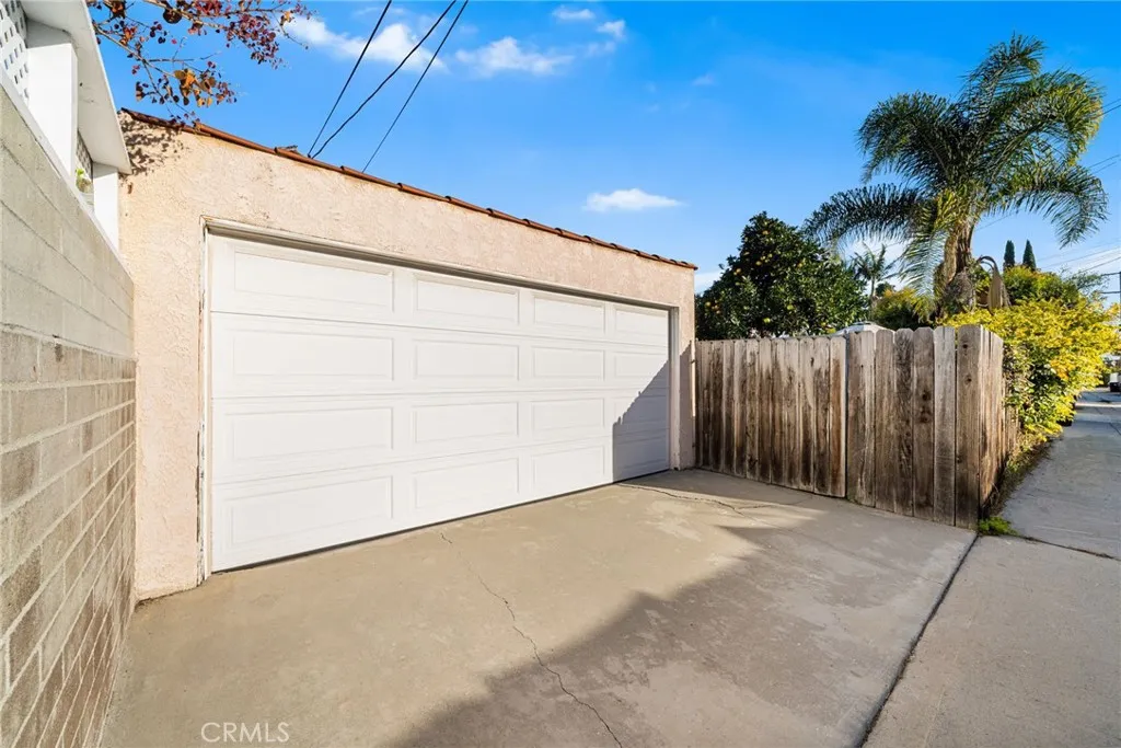 3727 Walnut, Long Beach, California 90807 home-pic-25