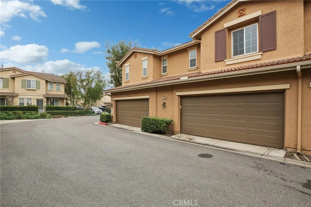 337 Mountain Holly, Orange, California 92865 home-pic-32