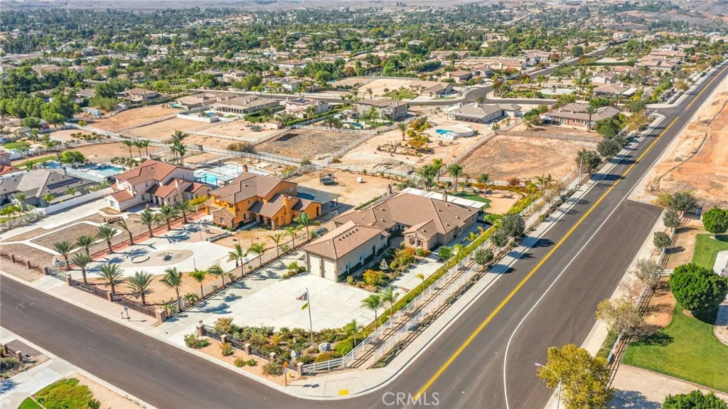 17509 Fairbreeze Court, Riverside, California 92504 home-pic-47