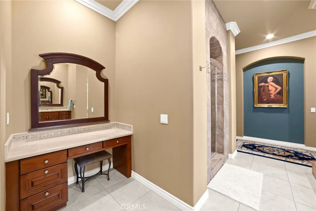 17509 Fairbreeze Court, Riverside, California 92504 home-pic-17
