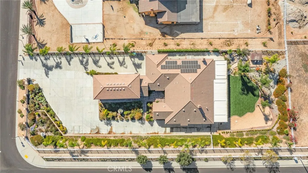 17509 Fairbreeze Court, Riverside, California 92504 home-pic-46