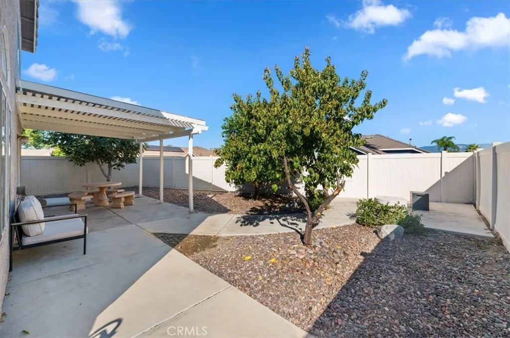 26152 Wallack, Loma Linda, California 92354 home-pic-32