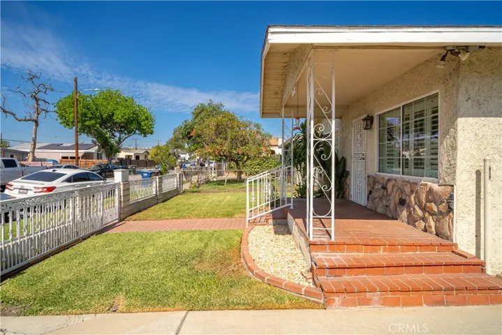 4758 Oak Street, Pico Rivera, California 90660