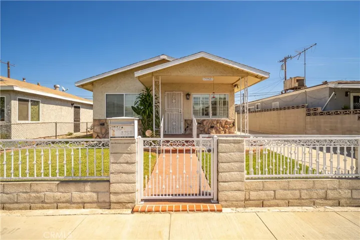 4758 Oak Street, Pico Rivera, California 90660