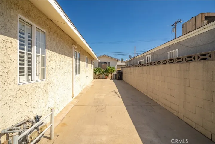 4758 Oak Street, Pico Rivera, California 90660