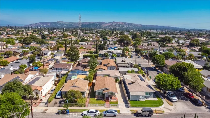 4758 Oak Street, Pico Rivera, California 90660