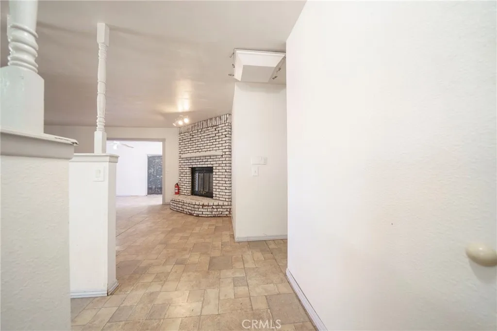 72183 Sunnyvale, 29 Palms, California 92277 home-pic-4