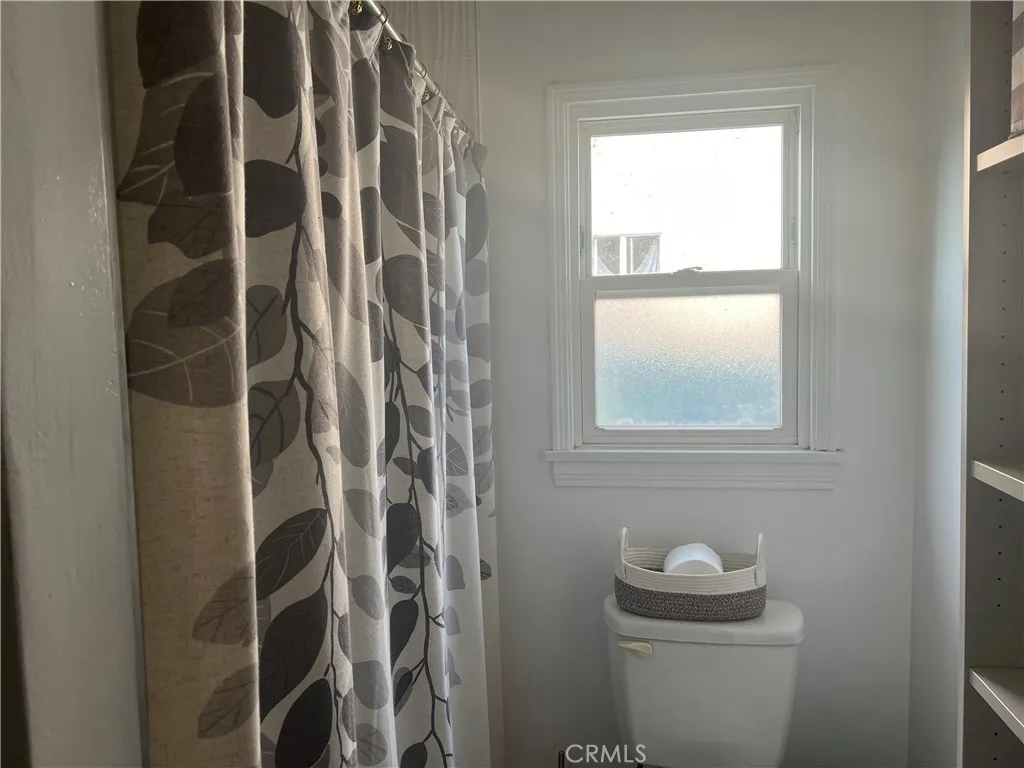 5754 Ensign Ave, North Hollywood, California 91016 home-pic-10