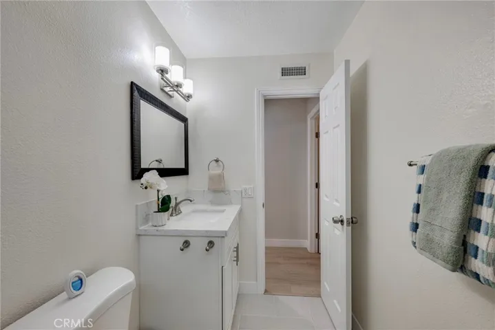 6025 Kingsbriar Drive, Yorba Linda, California 92886