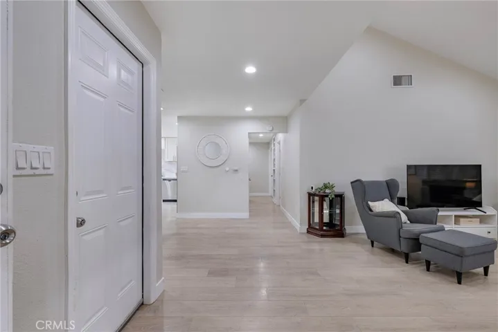 6025 Kingsbriar Drive, Yorba Linda, California 92886