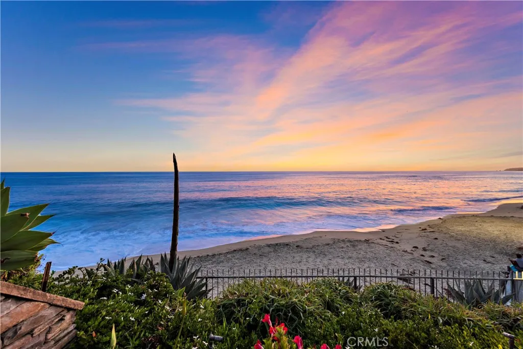 1603 S Coast Hwy F, Laguna Beach, California 92651 home-pic-26
