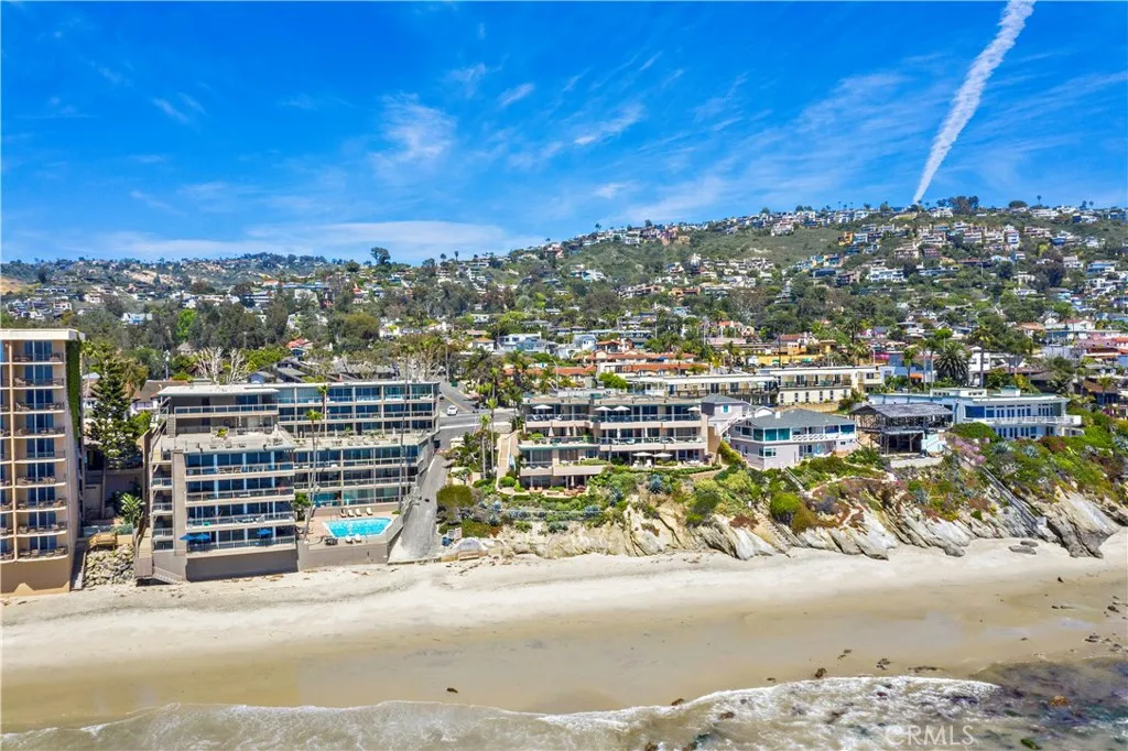 1603 S Coast Hwy F, Laguna Beach, California 92651 home-pic-32
