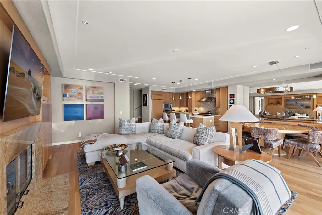 1603 S Coast Hwy F, Laguna Beach, California 92651 home-pic-9