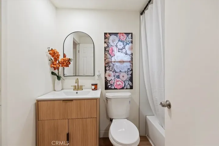 826 E Route 66, Glendora, California 91740