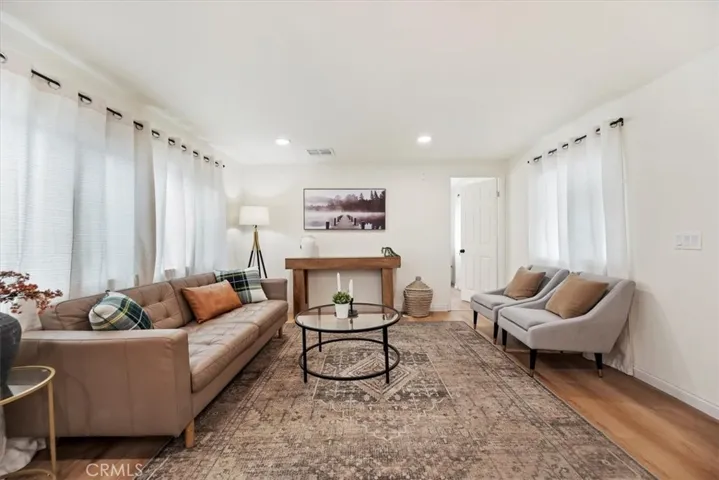 826 E Route 66, Glendora, California 91740