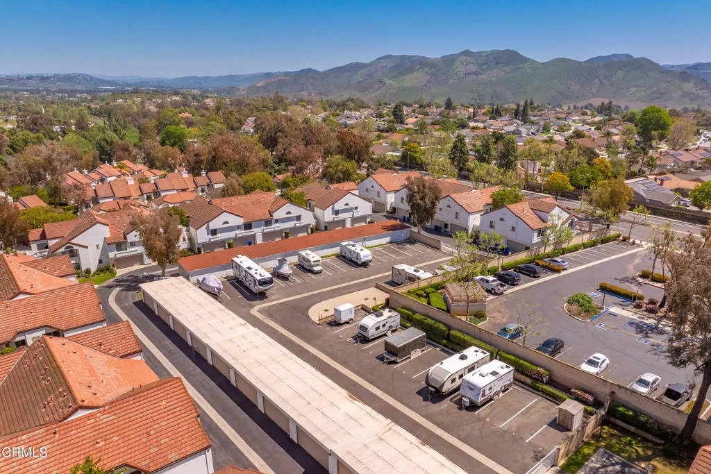 1277 Calle Bonita, Camarillo, California 93012 home-pic-20